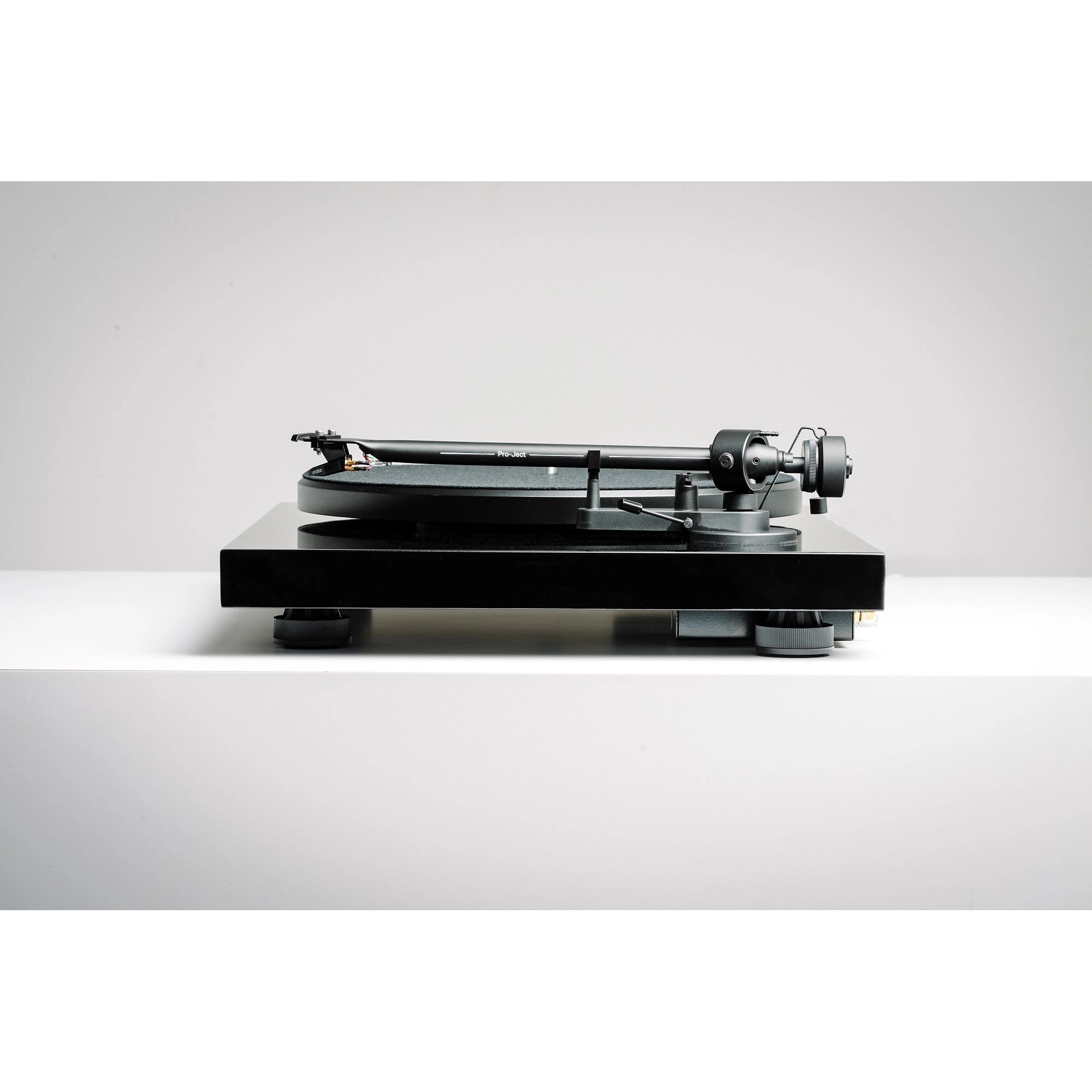 Platine Vinyle PRO-JECT Debut REFERENCE n°3 (OM5e) - Piano black – Image 2